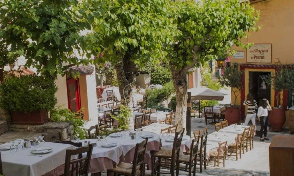 Λάρισα: Στα πρόθυρα ολικής κατάρρευσης η εστίαση-Μαζικά λουκέτα